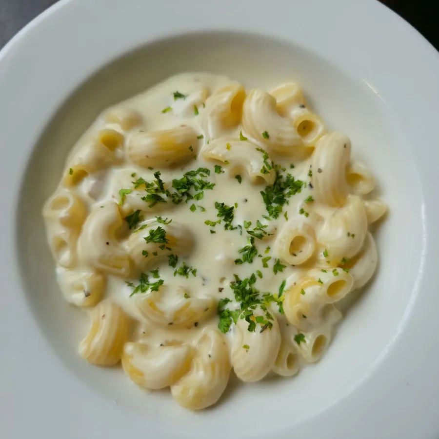 Pizza Cacio e Pepe Pasta Pizza
